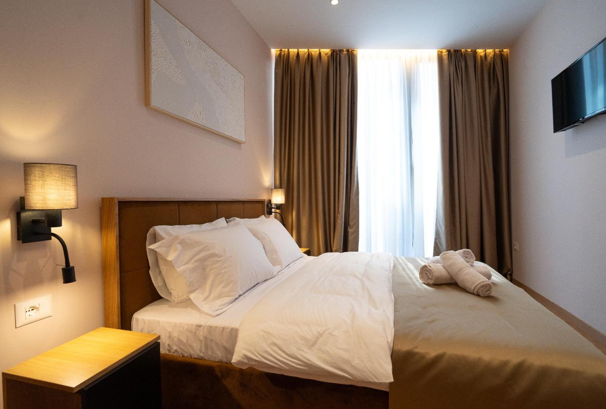 Boutique Jera Inn *